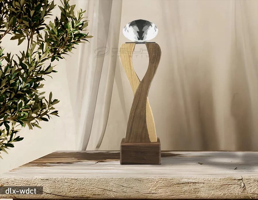 Deluxe Trophy Third Image