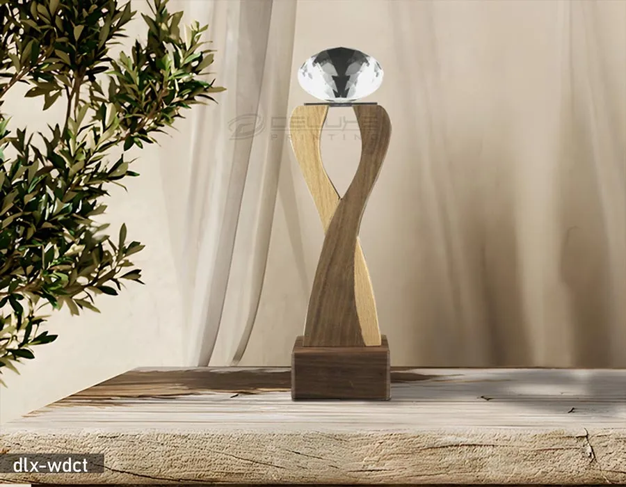 Deluxe Trophy Third Image
